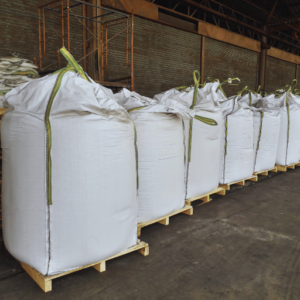 Safe storage of potassium nitrate fertilizer