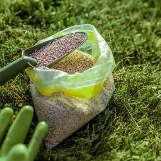 disadvantages of granular fertilizer